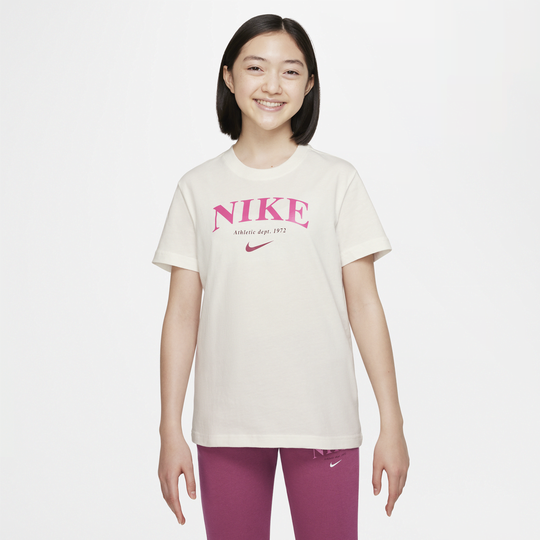 Nike Sportswear Trend Older Kids' (Girls') T-Shirt - White