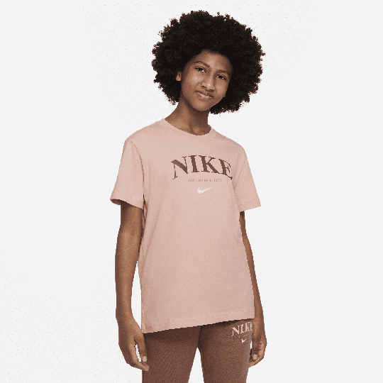 Nike Sportswear Trend Older Kids' (Girls') T-Shirt - Pink