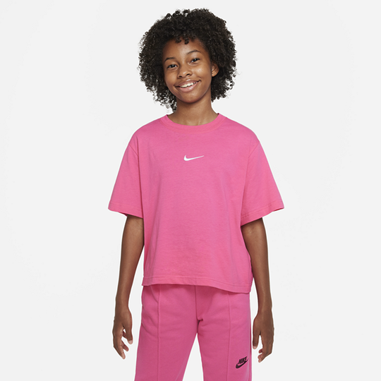 Nike Sportswear Older Kids' (Girls') T-Shirt - Pink