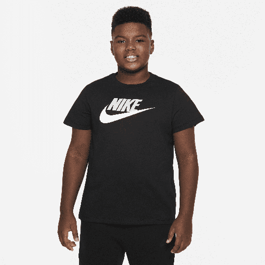 Nike Sportswear Older Kids' (Boys') T-Shirt (Extended Size) - Black