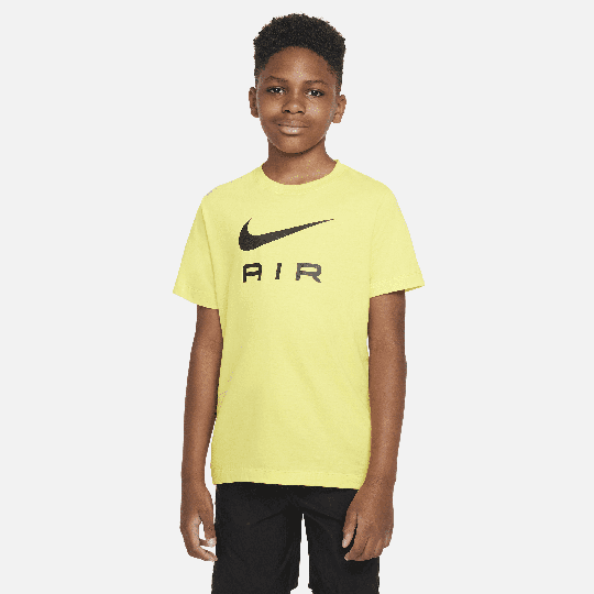 Nike Sportswear Older Kids' (Boys') T-Shirt - Yellow